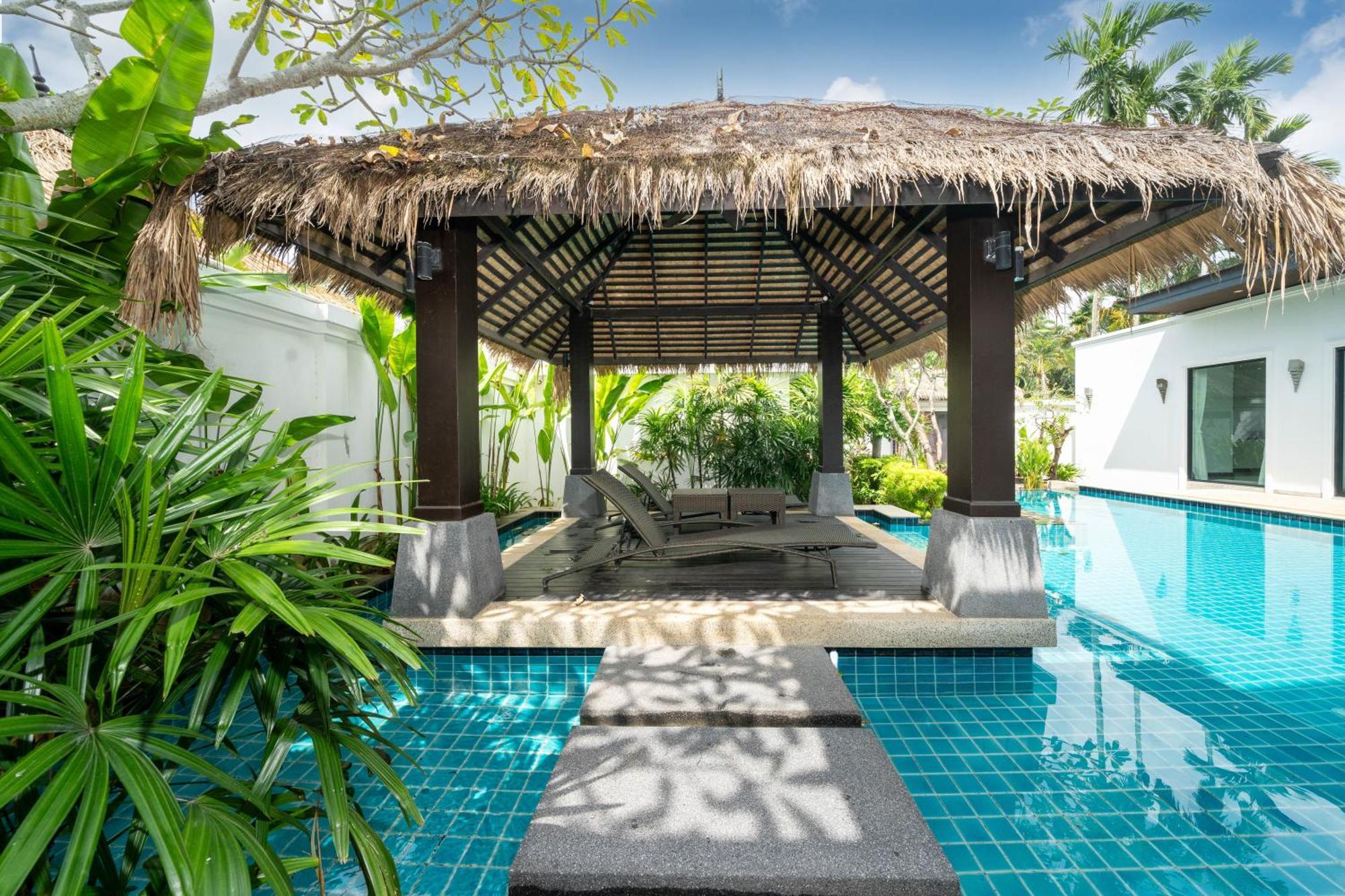 Laguna Luxury Pool 3 Bedroom Villa