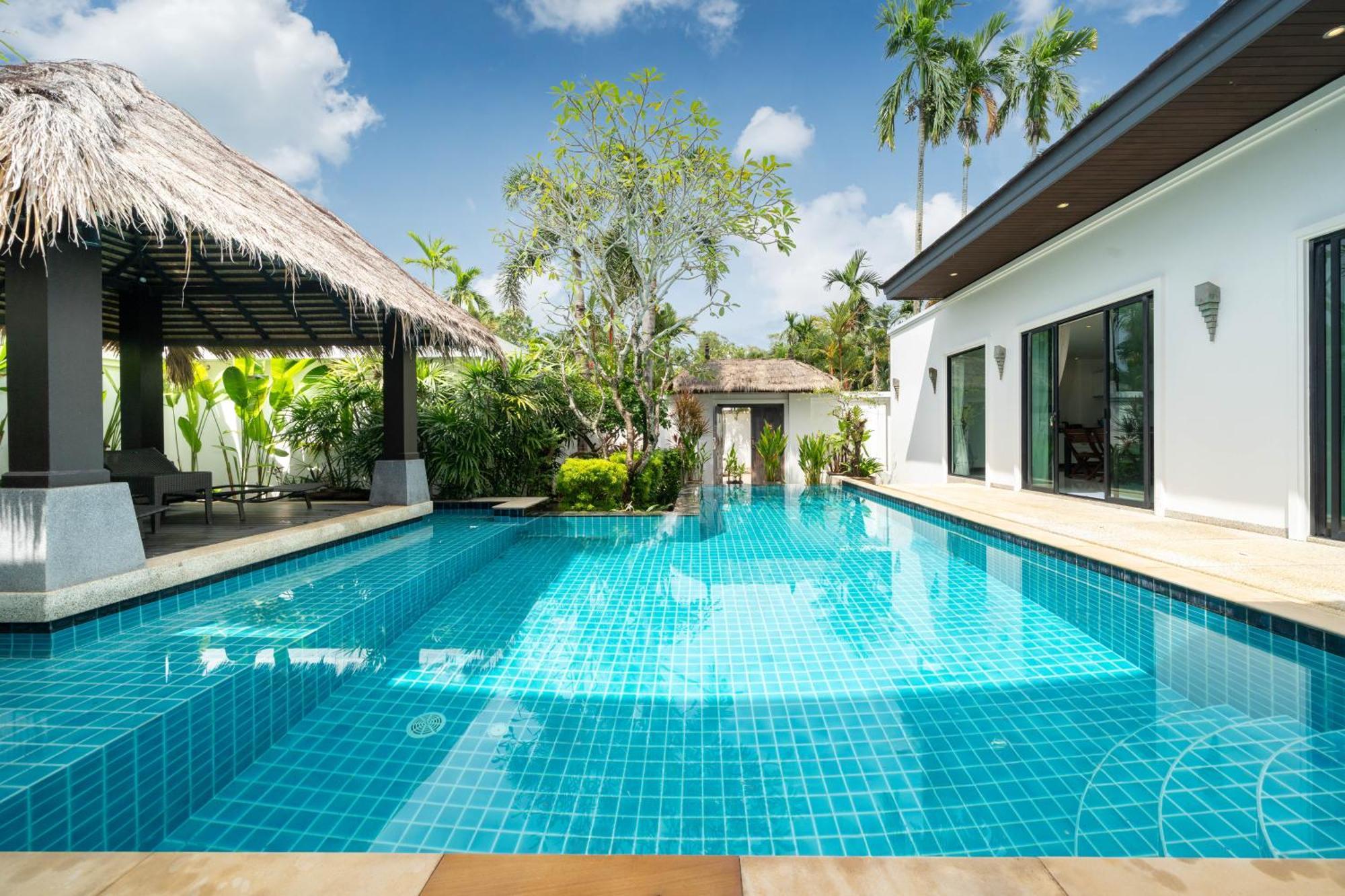 Villa Laguna Luxury Pool 3 Bedroom Phuket